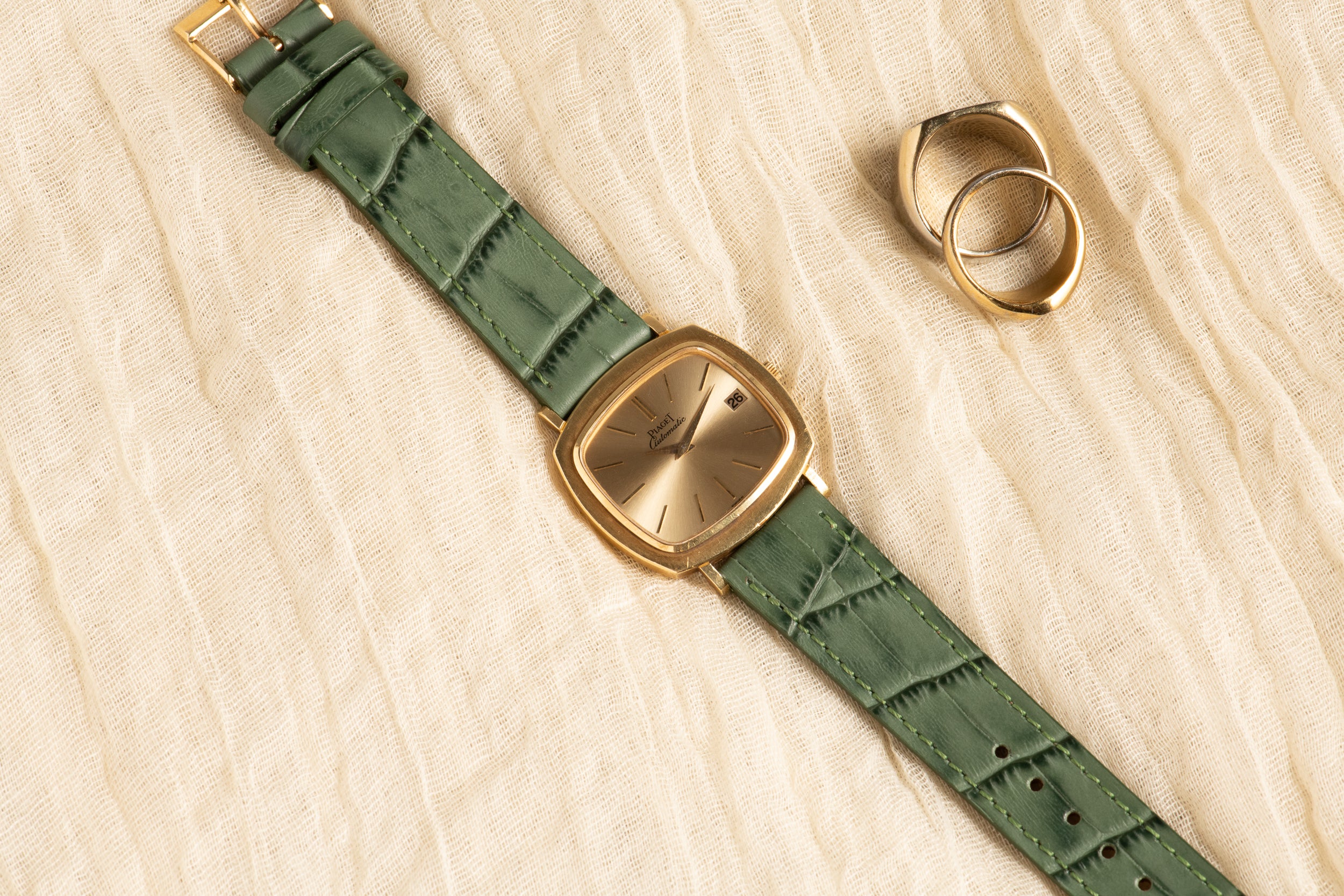 Piaget Yellow Gold Dress Watch – Analog:Shift