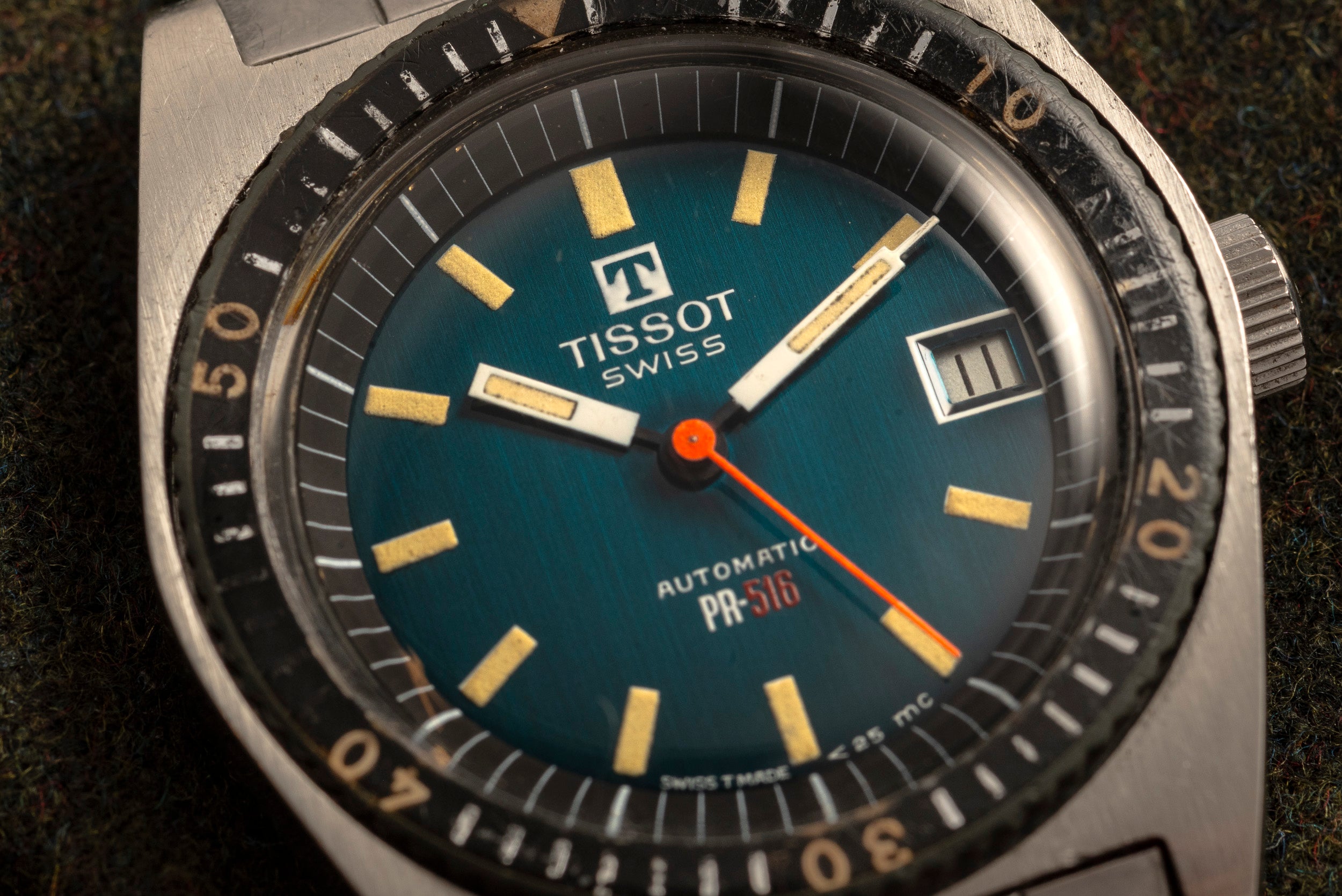 Tissot prs 516 clearance retro