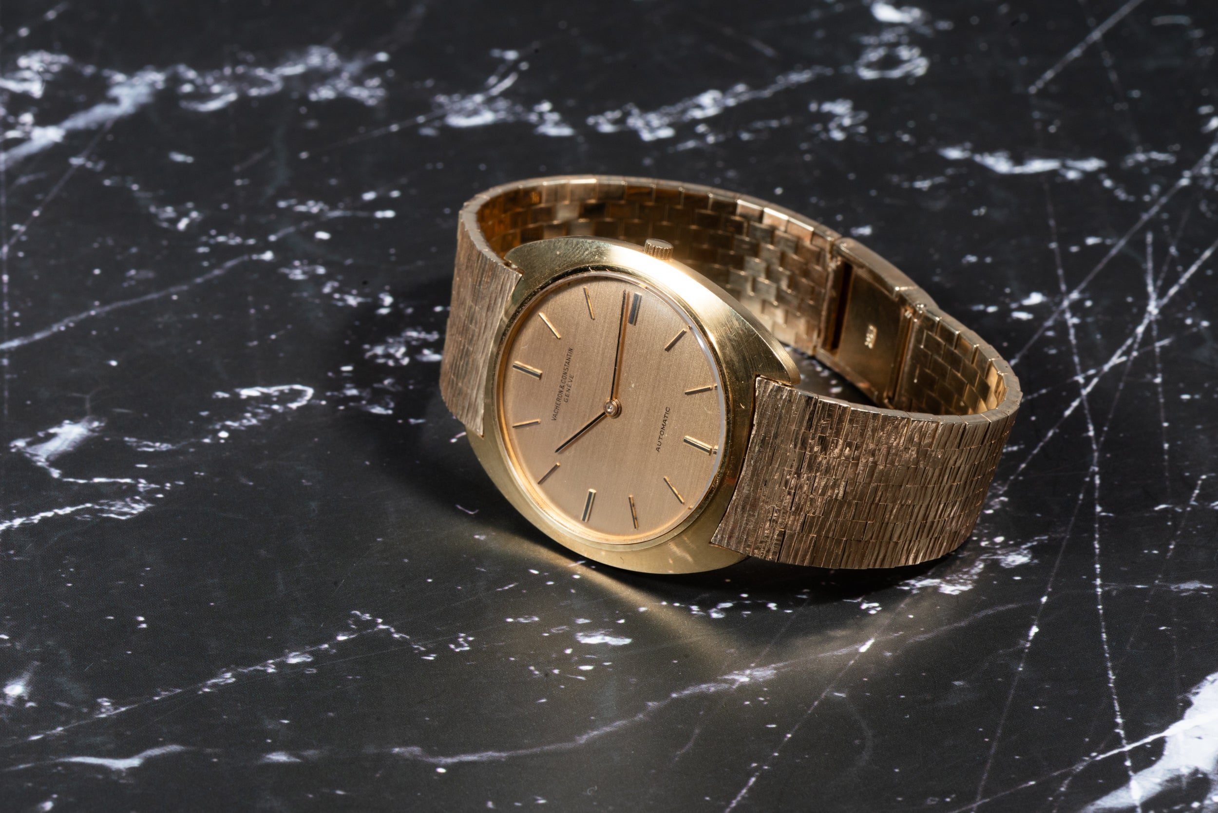 Vacheron Constantin Ultra Thin Cushion Case Integrated Bracelet