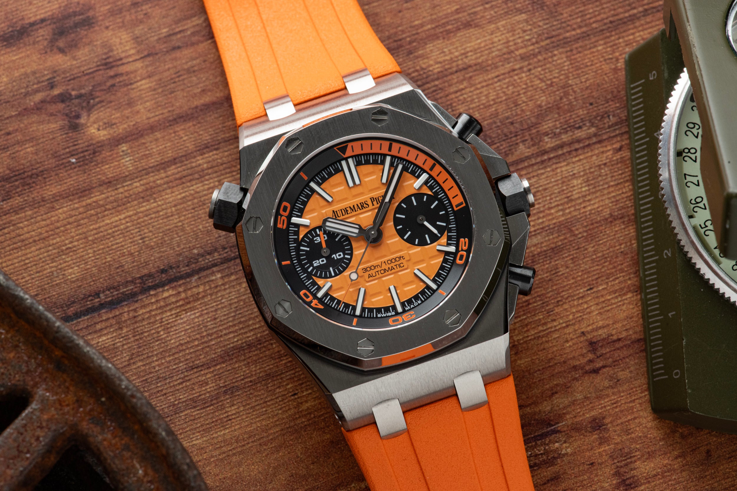 Ap royal oak offshore orange sale