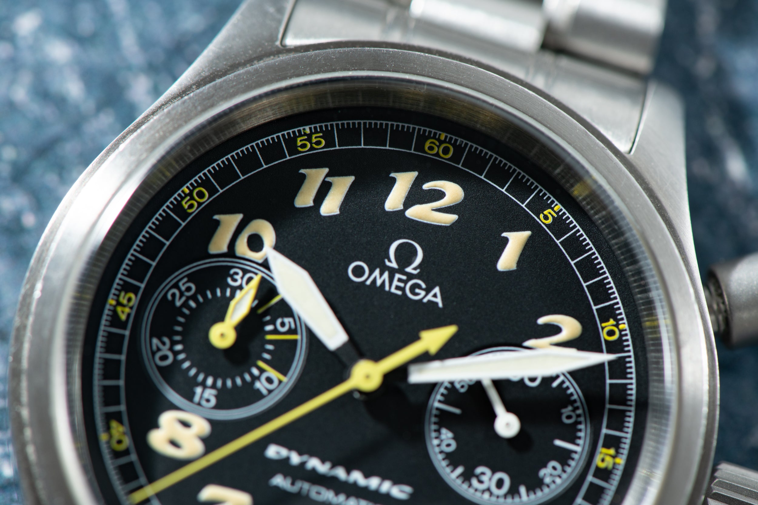 Omega dynamic chronograph discount movement