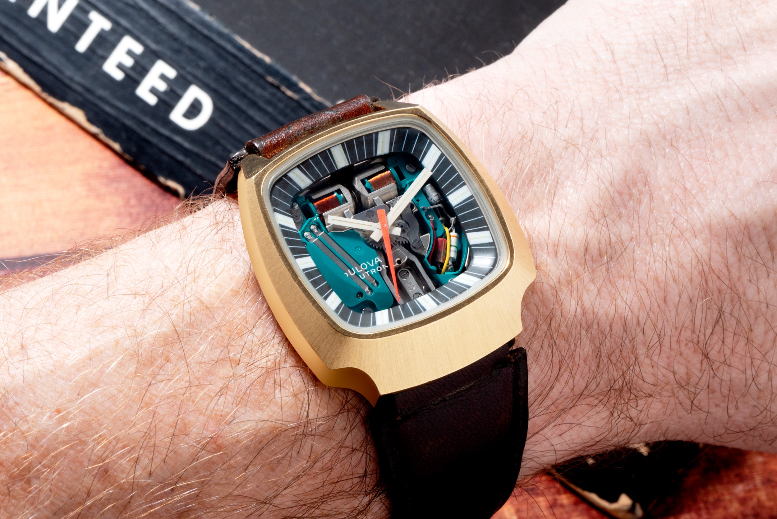 Bulova Accutron Spaceview 100th Anniversary – Analog:Shift