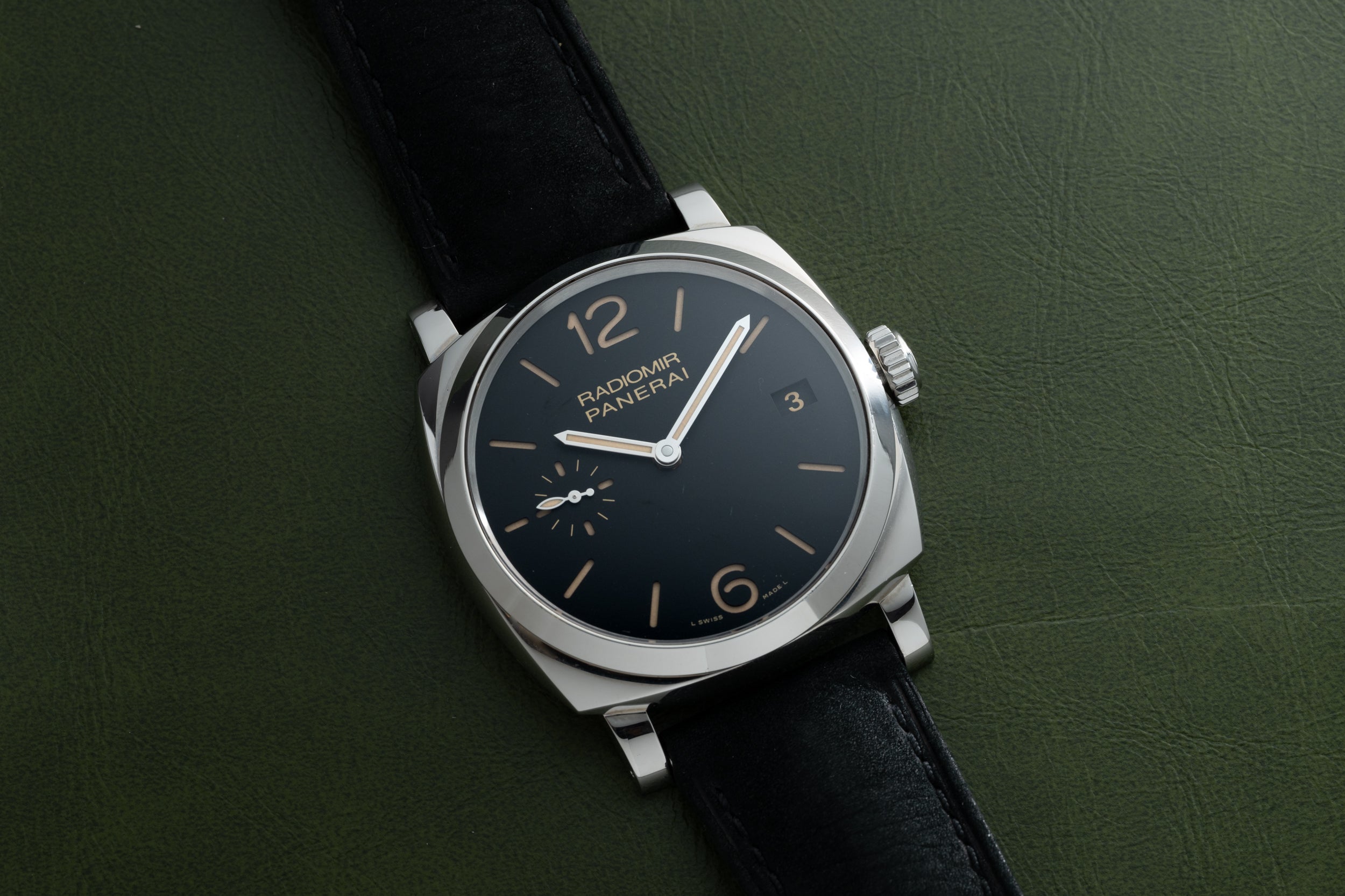 Panerai Radiomir 1940 3 Days Analog Shift