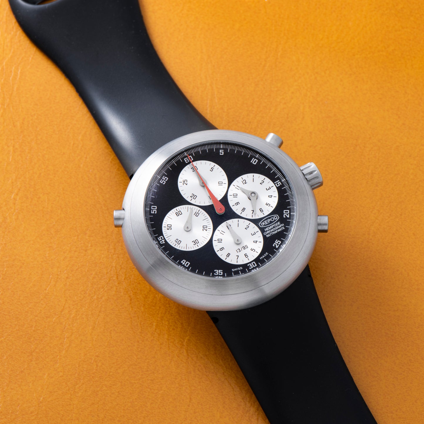 IkePod Hemipode Rattrapante Chronograph