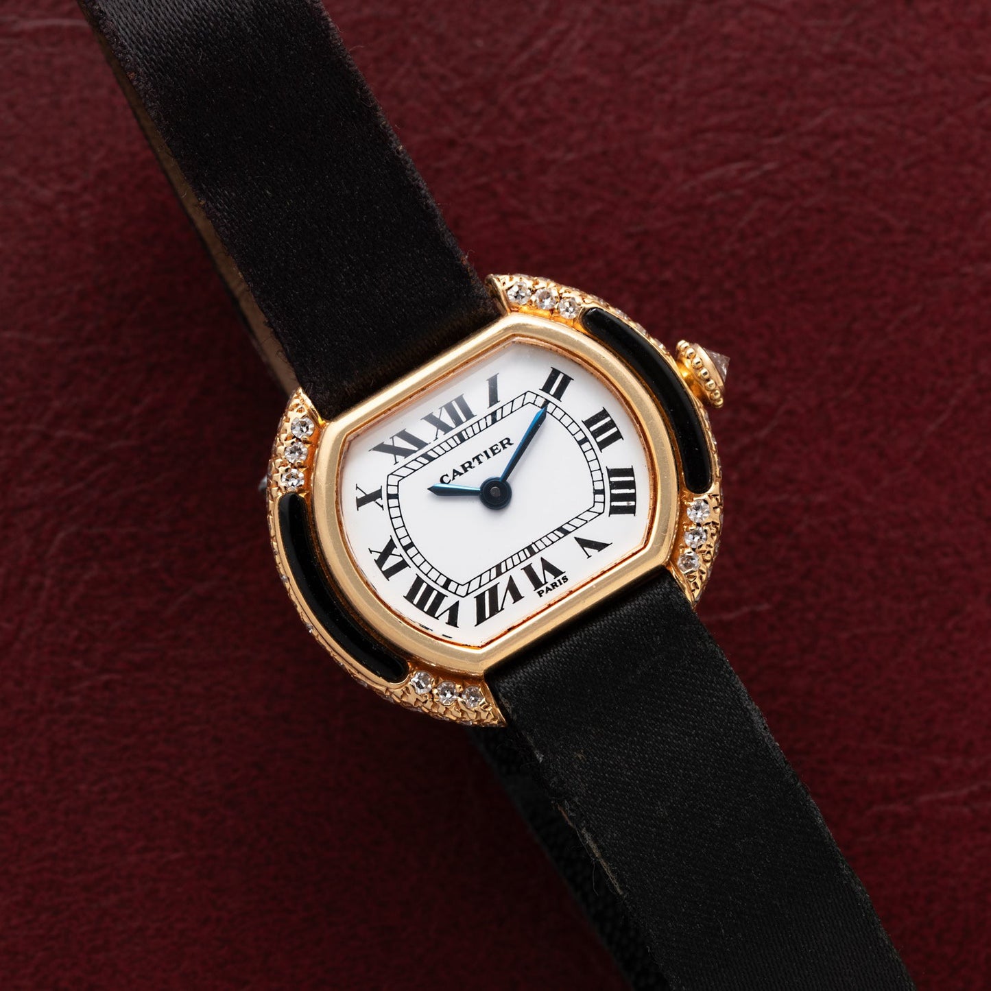 Cartier Ellipse