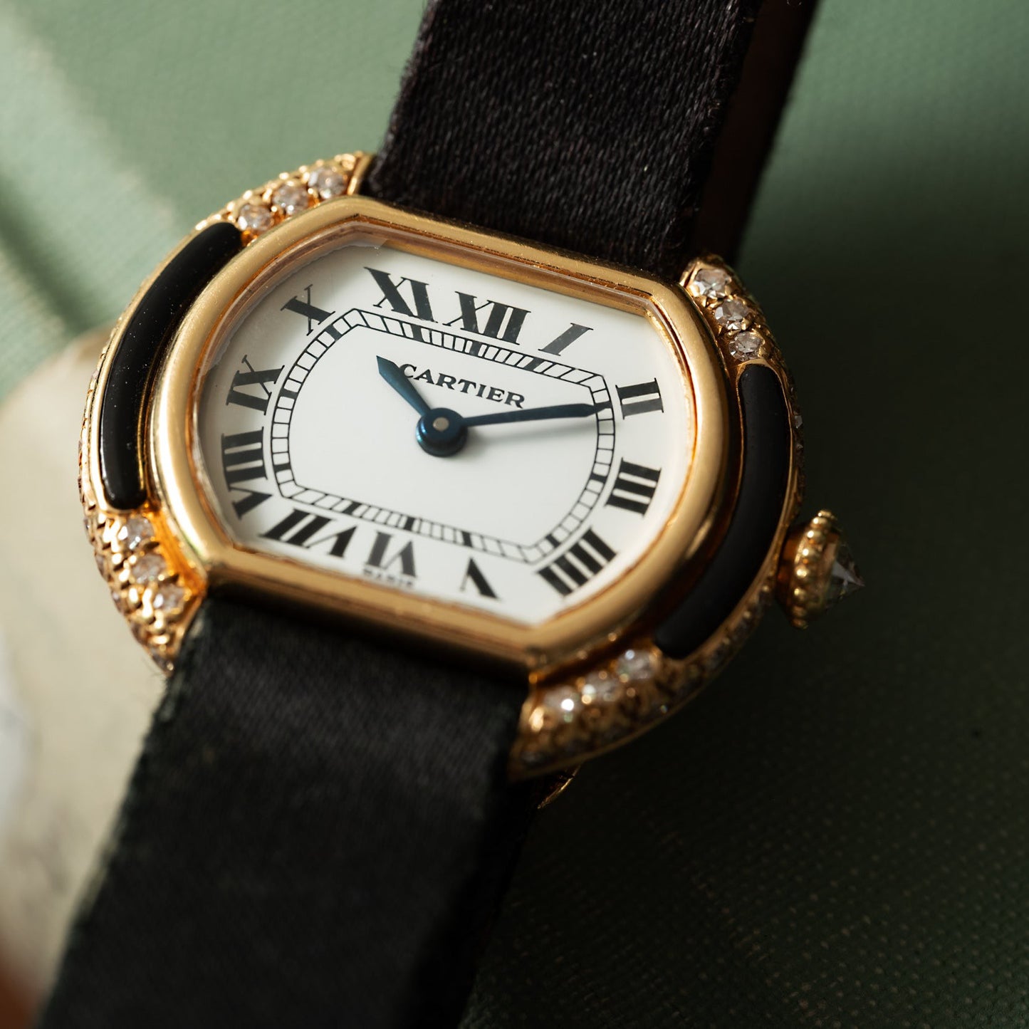 Cartier Ellipse