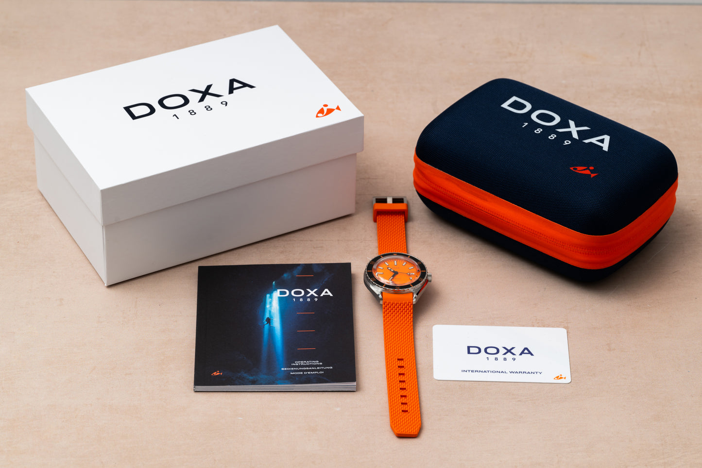 DOXA SUB 200