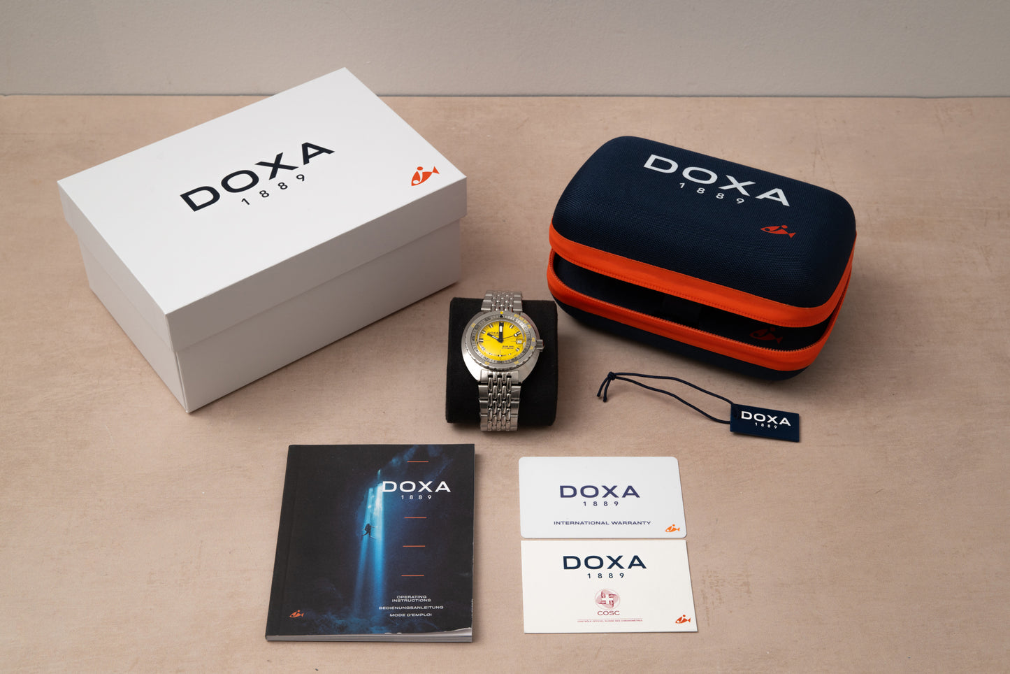 DOXA Sub 300 Divingstar