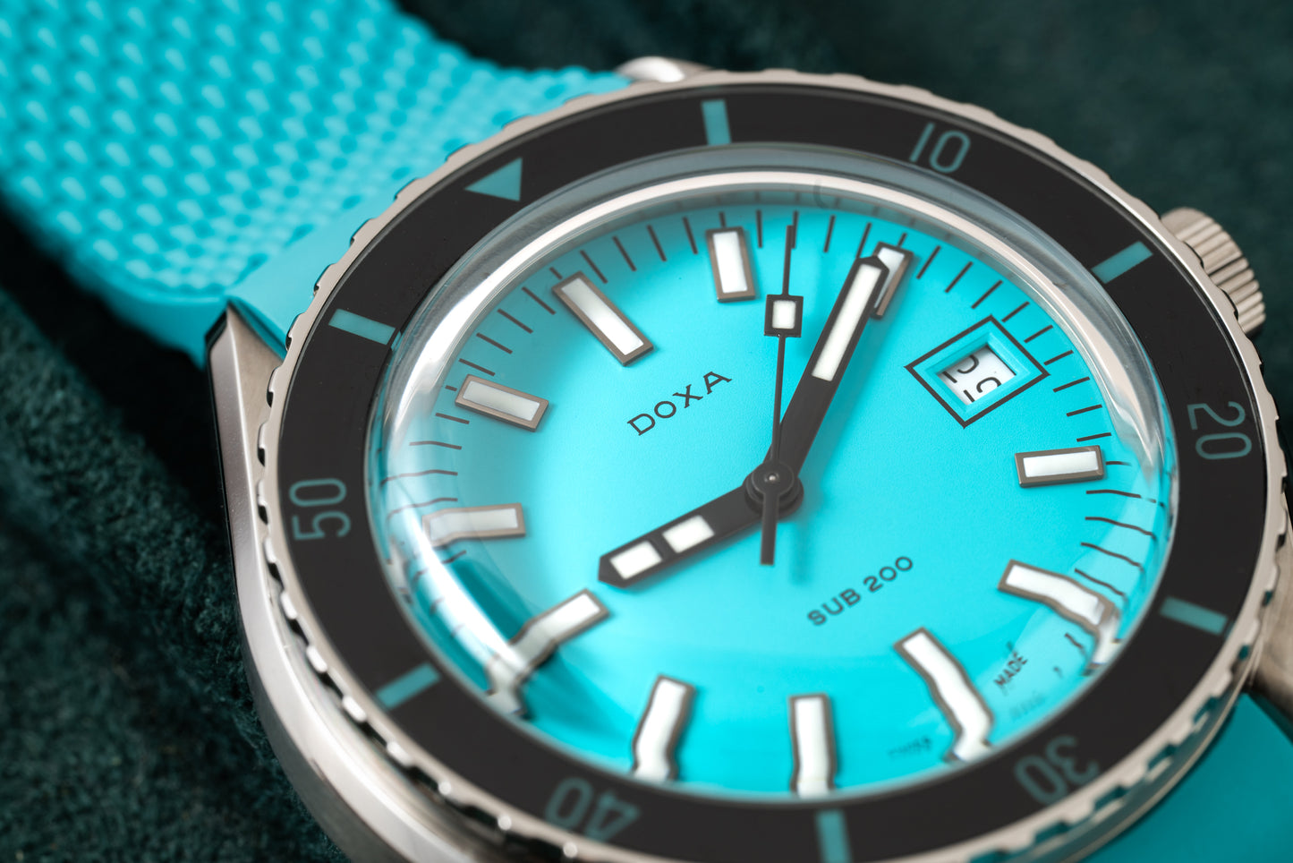 DOXA SUB 200 Aquamarine