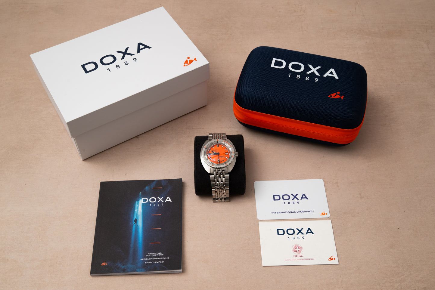 DOXA SUB 300 Professional