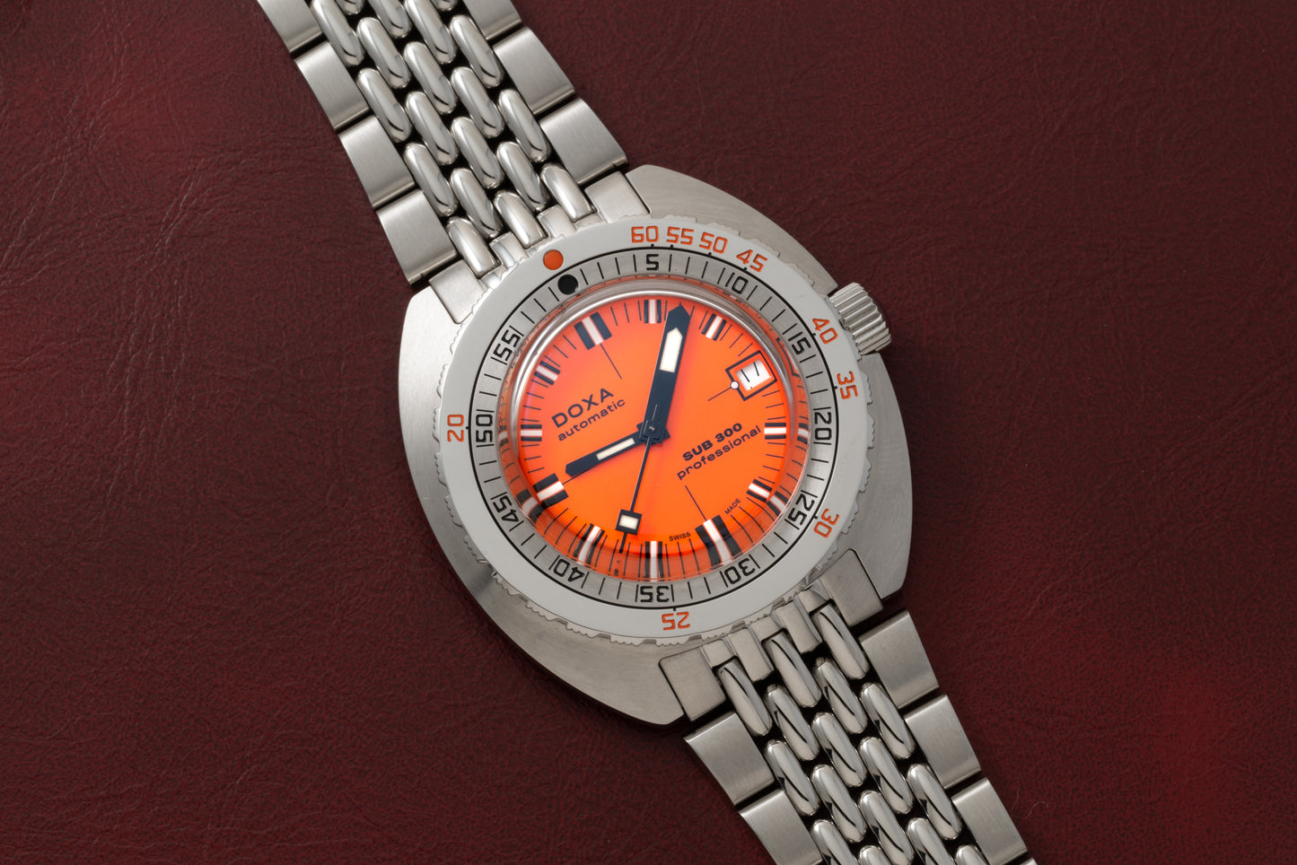 DOXA SUB 300 Professional