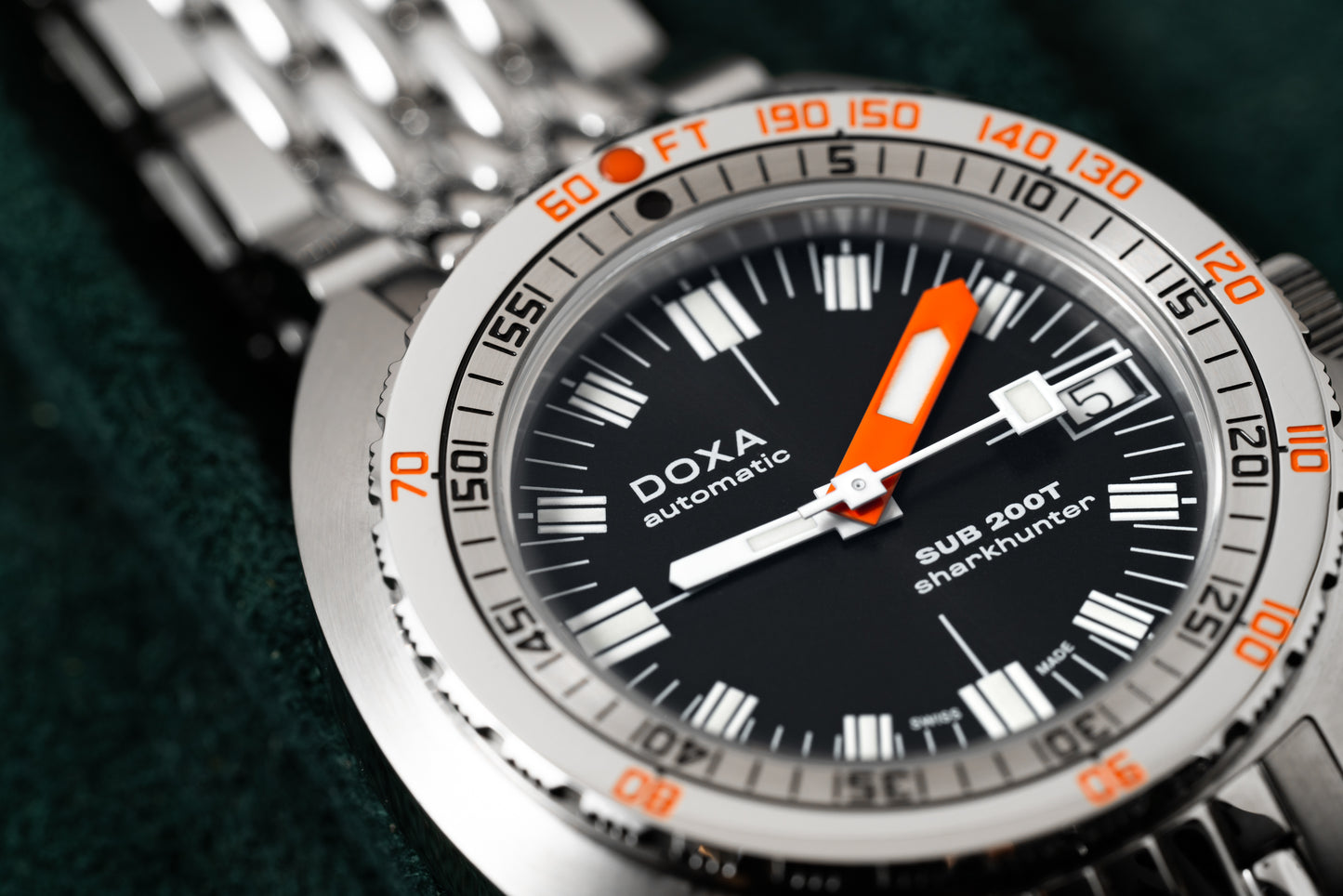 DOXA SUB 200T Sharkhunter