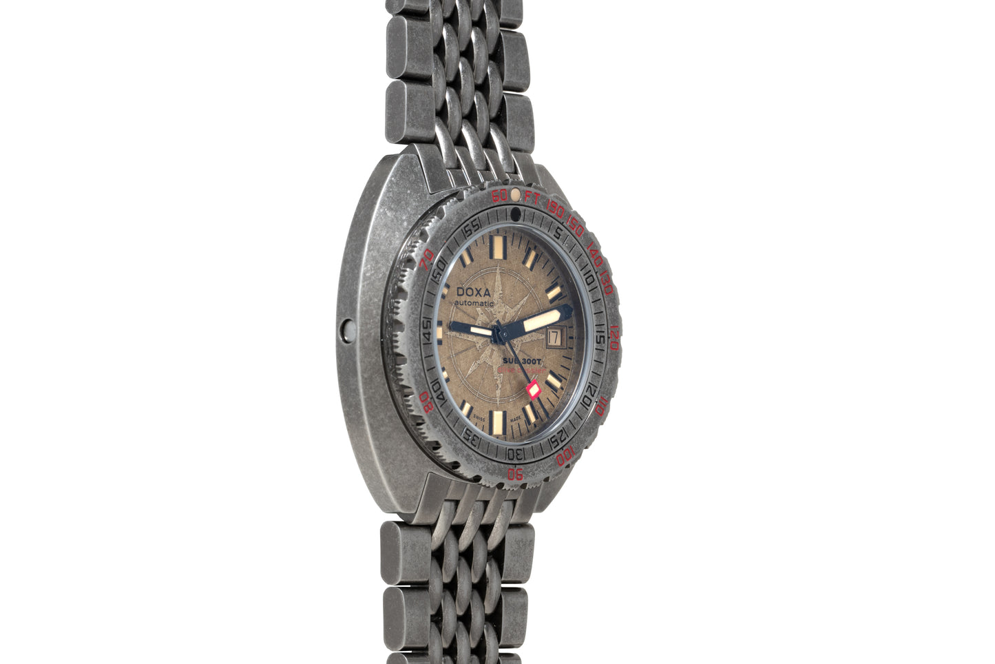 DOXA SUB 300T Clive Cussler