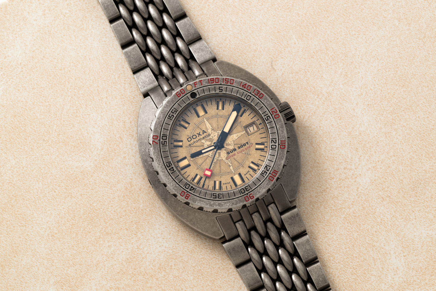 DOXA SUB 300T Clive Cussler