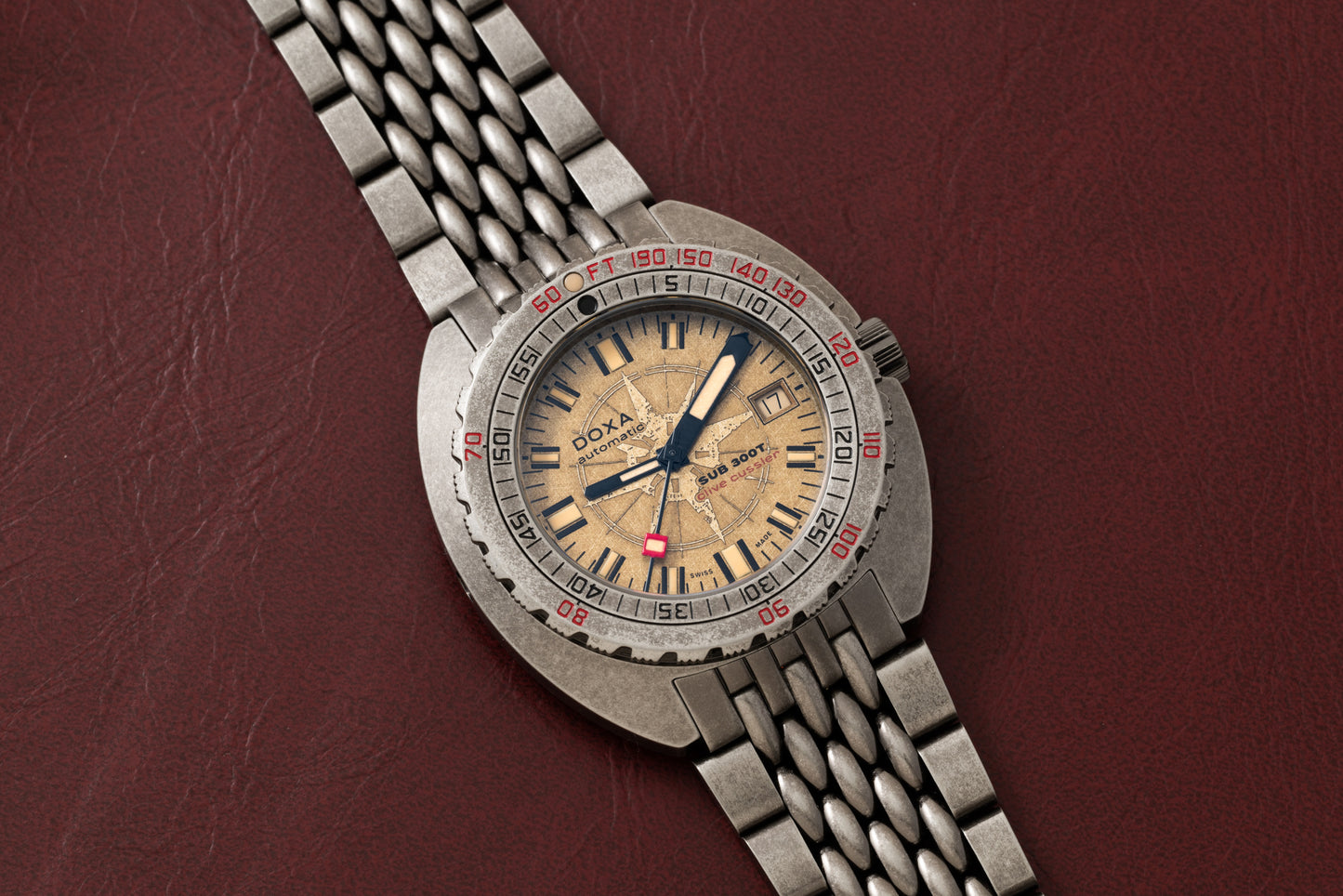 DOXA SUB 300T Clive Cussler