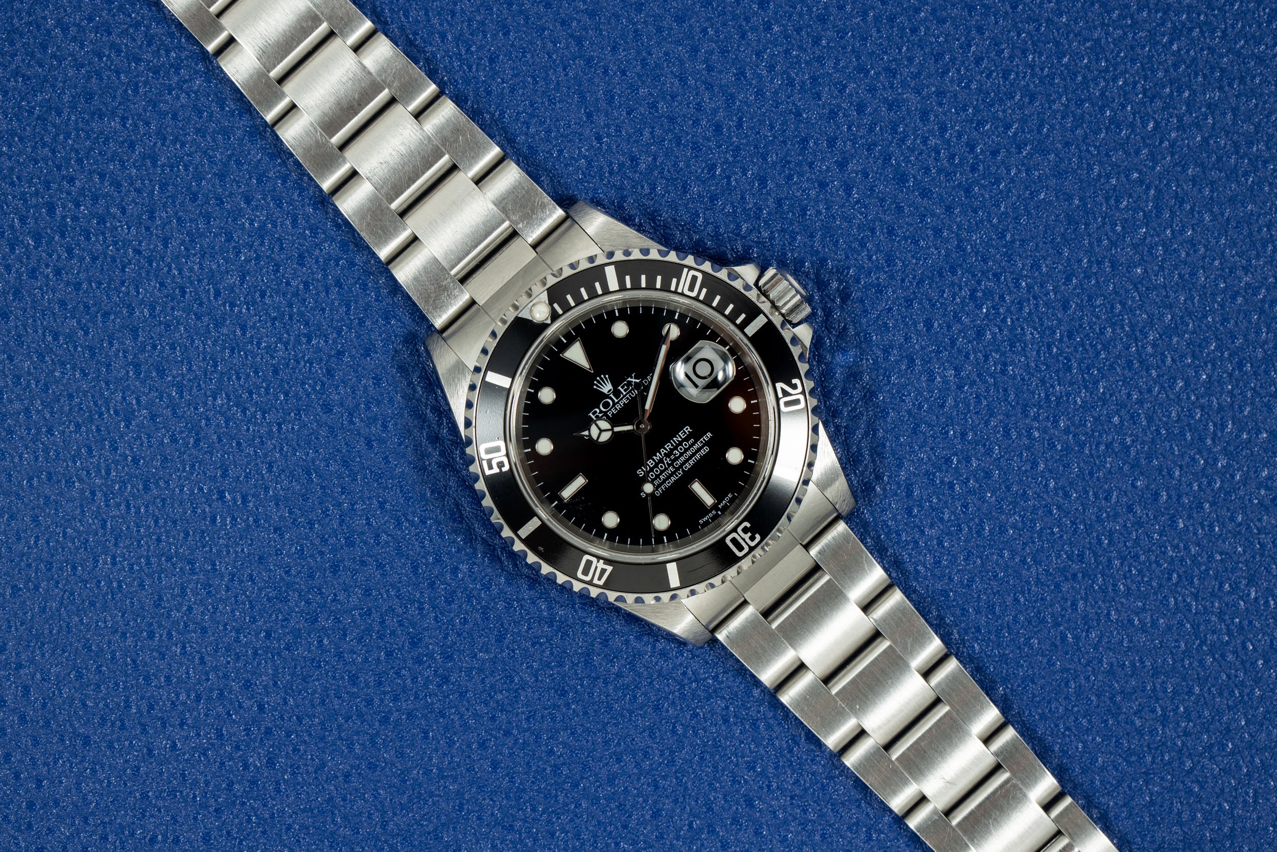 Rolex Submariner Date Analog Shift