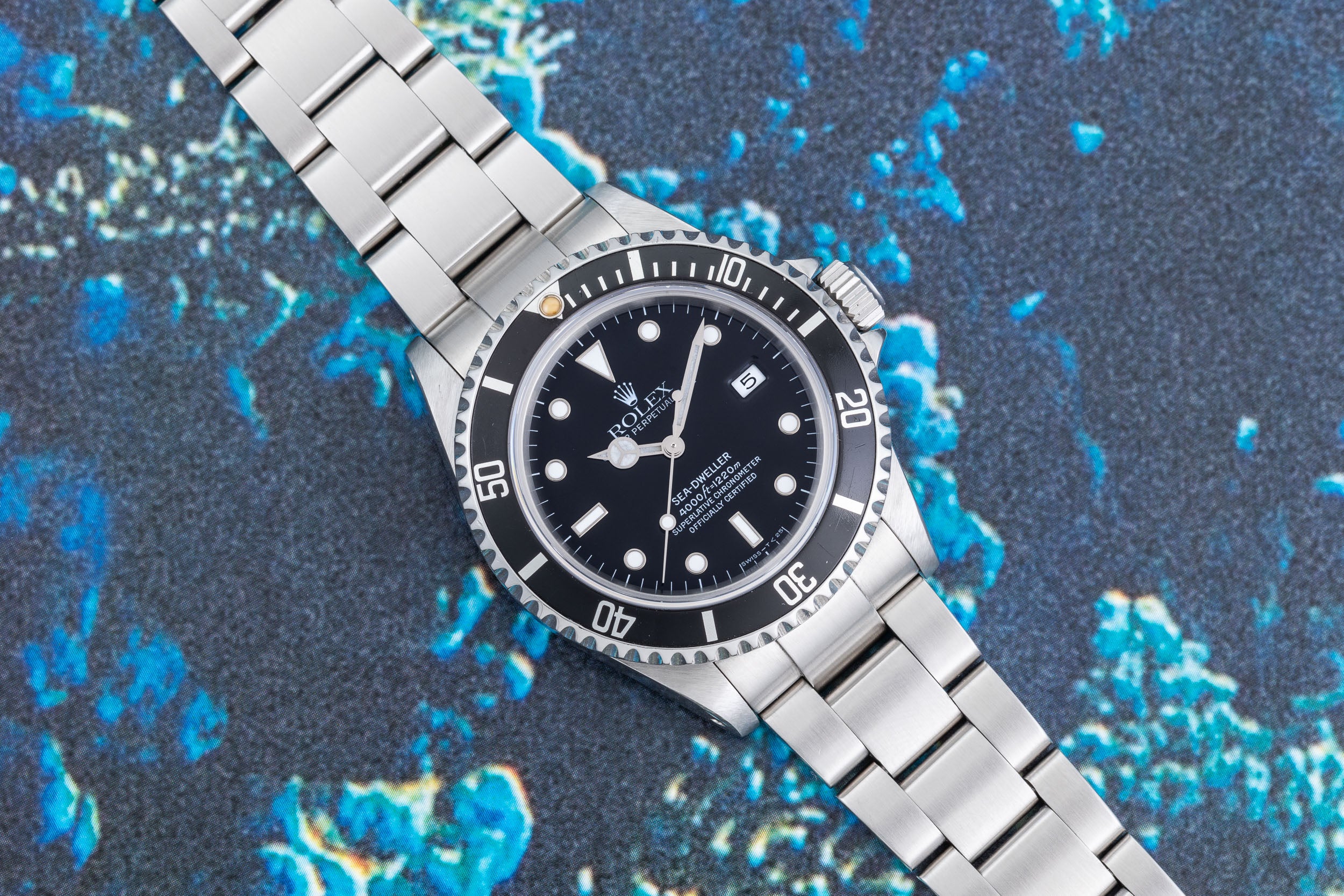 Tudor sea outlet dweller