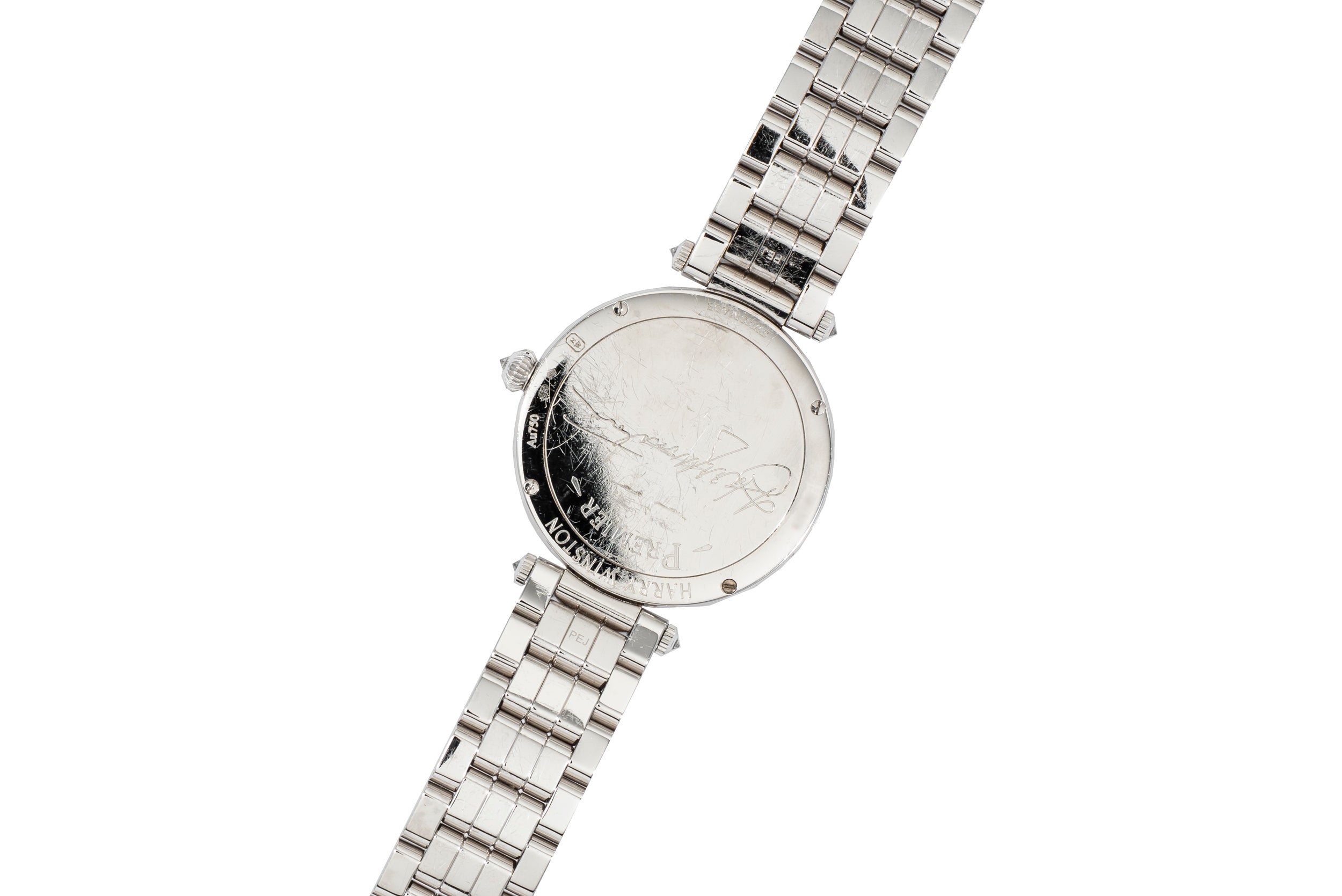 Harry Winston Premiere 'Mother Of Pearl' – Analog:Shift