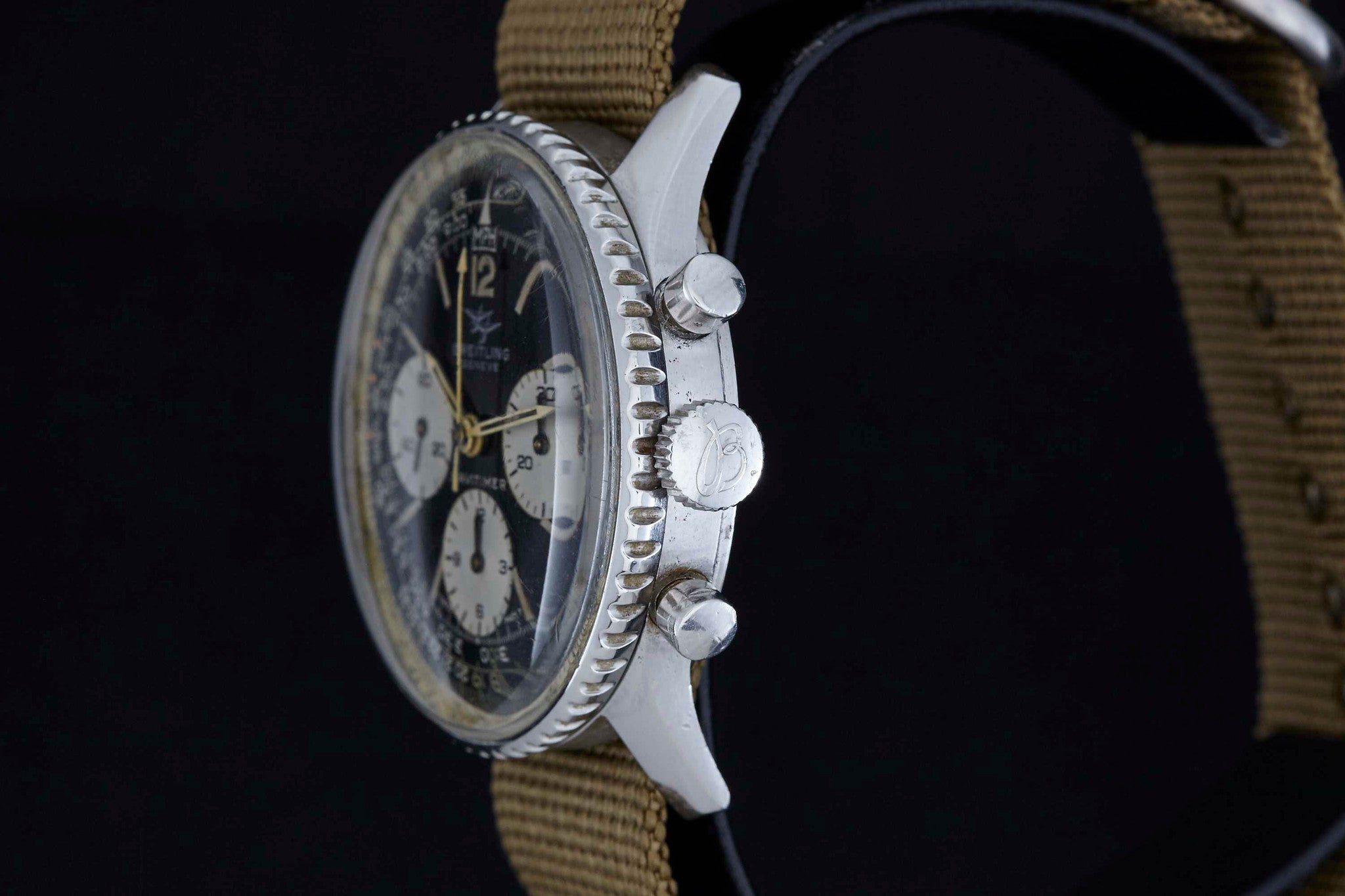 Breitling Navitimer – Analog:Shift