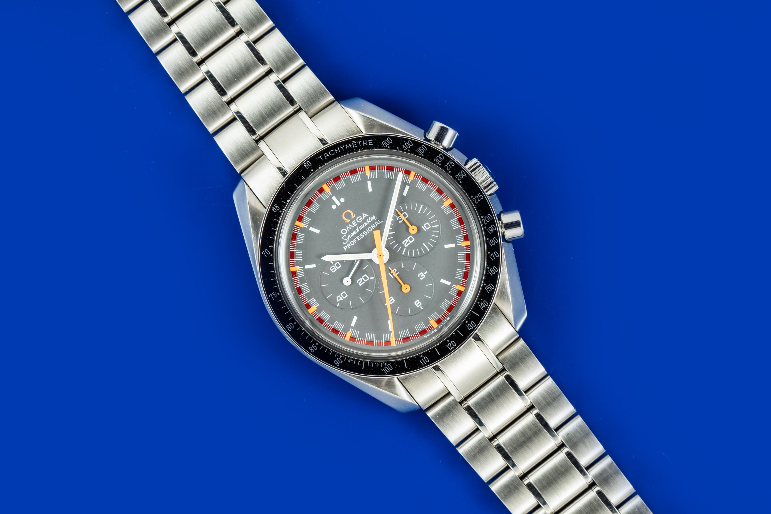 Omega speedmaster japan outlet racing