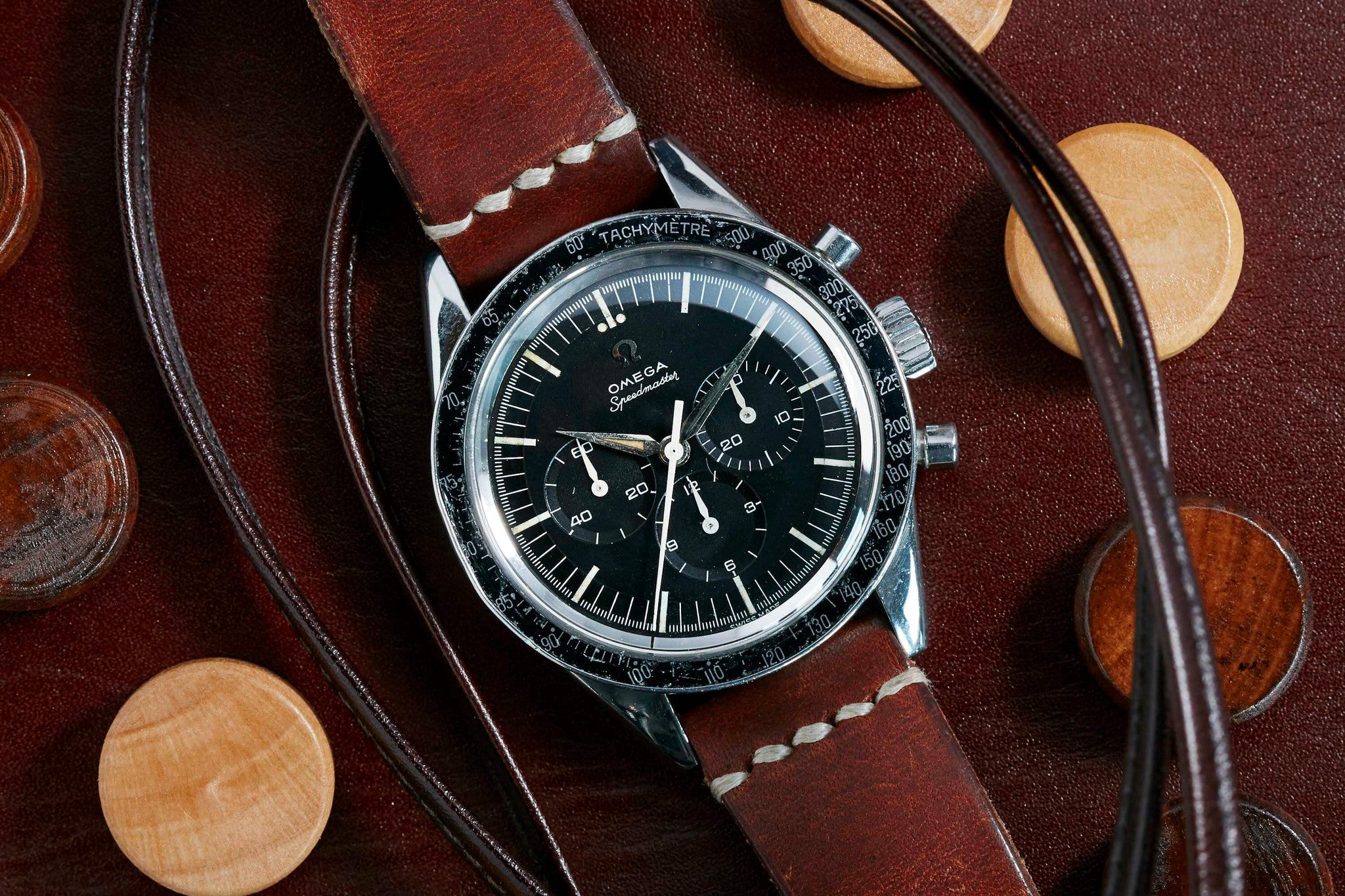 Omega Speedmaster 2998 3 Analog Shift