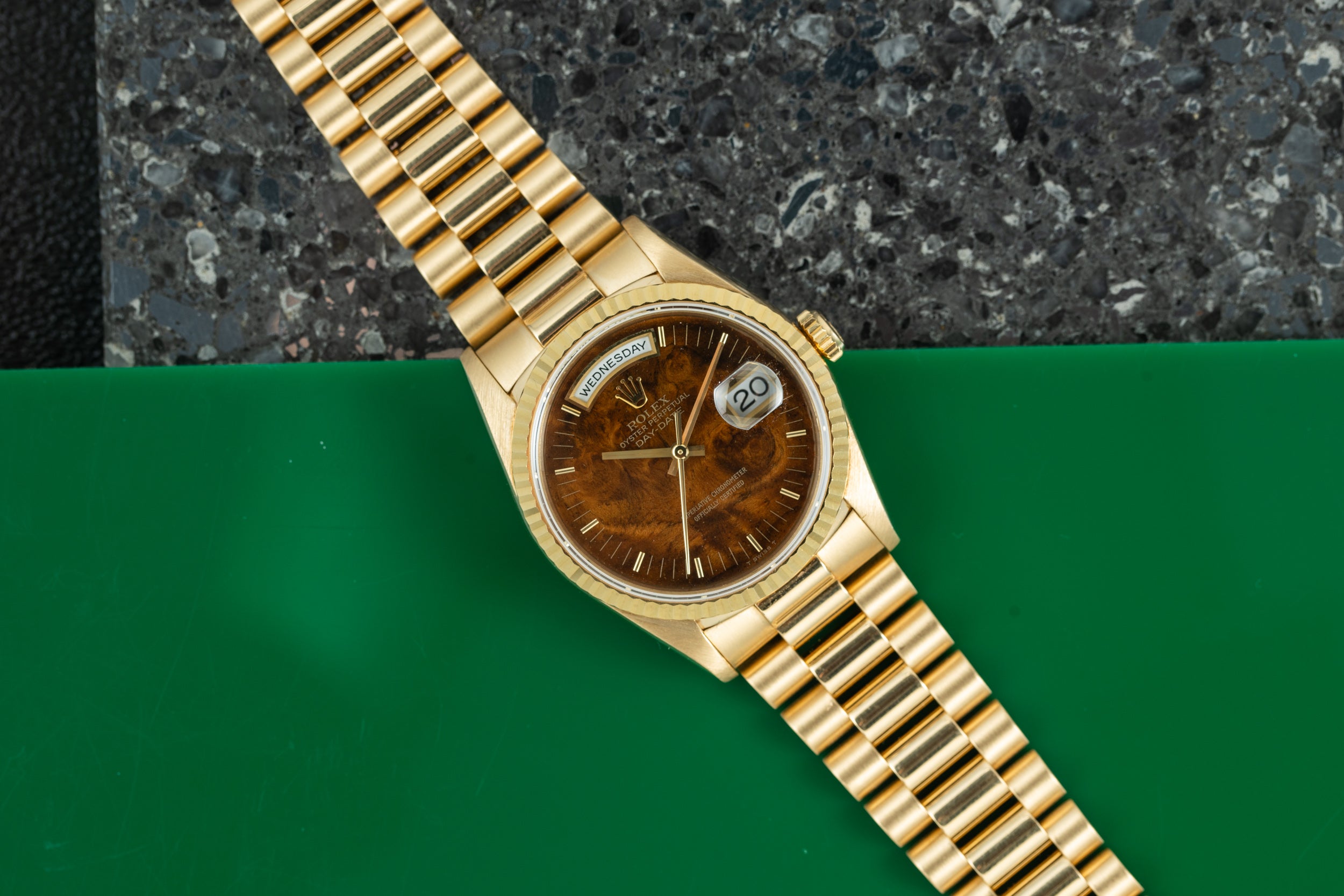 Rolex Day-Date Wood Dial – Analog:Shift