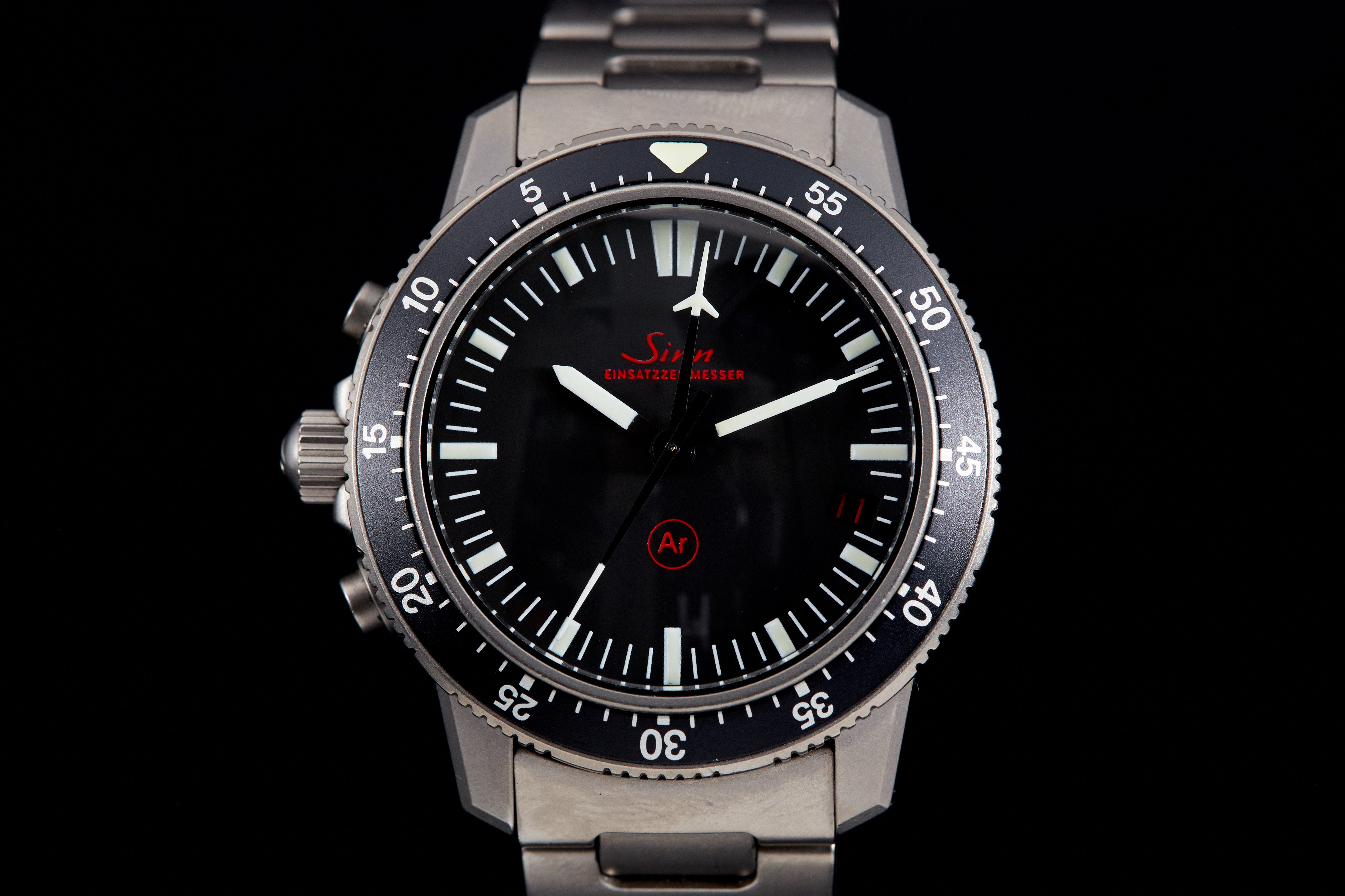 Sinn Ezm 1 Titanium – Analog:shift