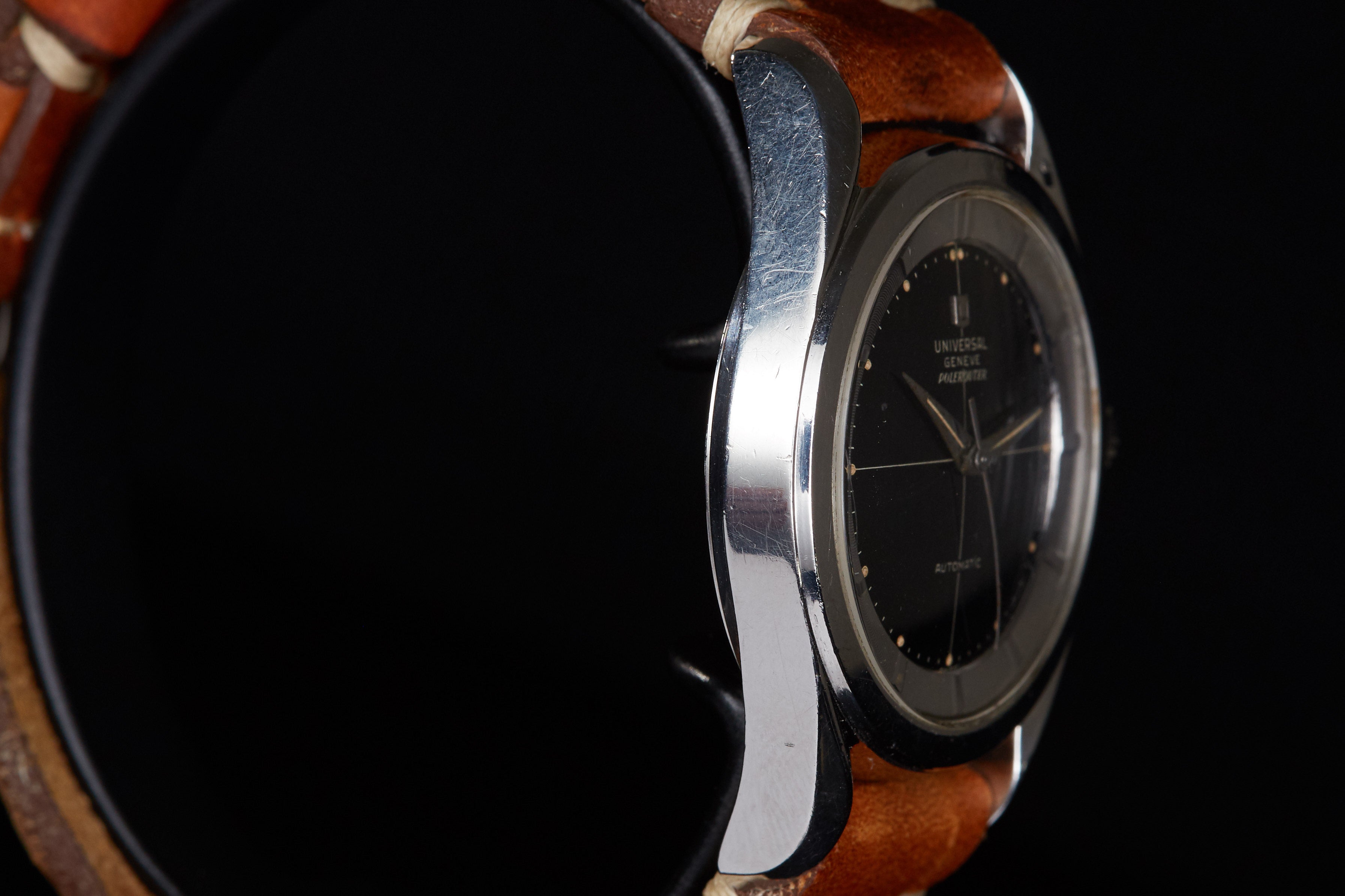 Universal Geneve Polerouter – Analog:Shift