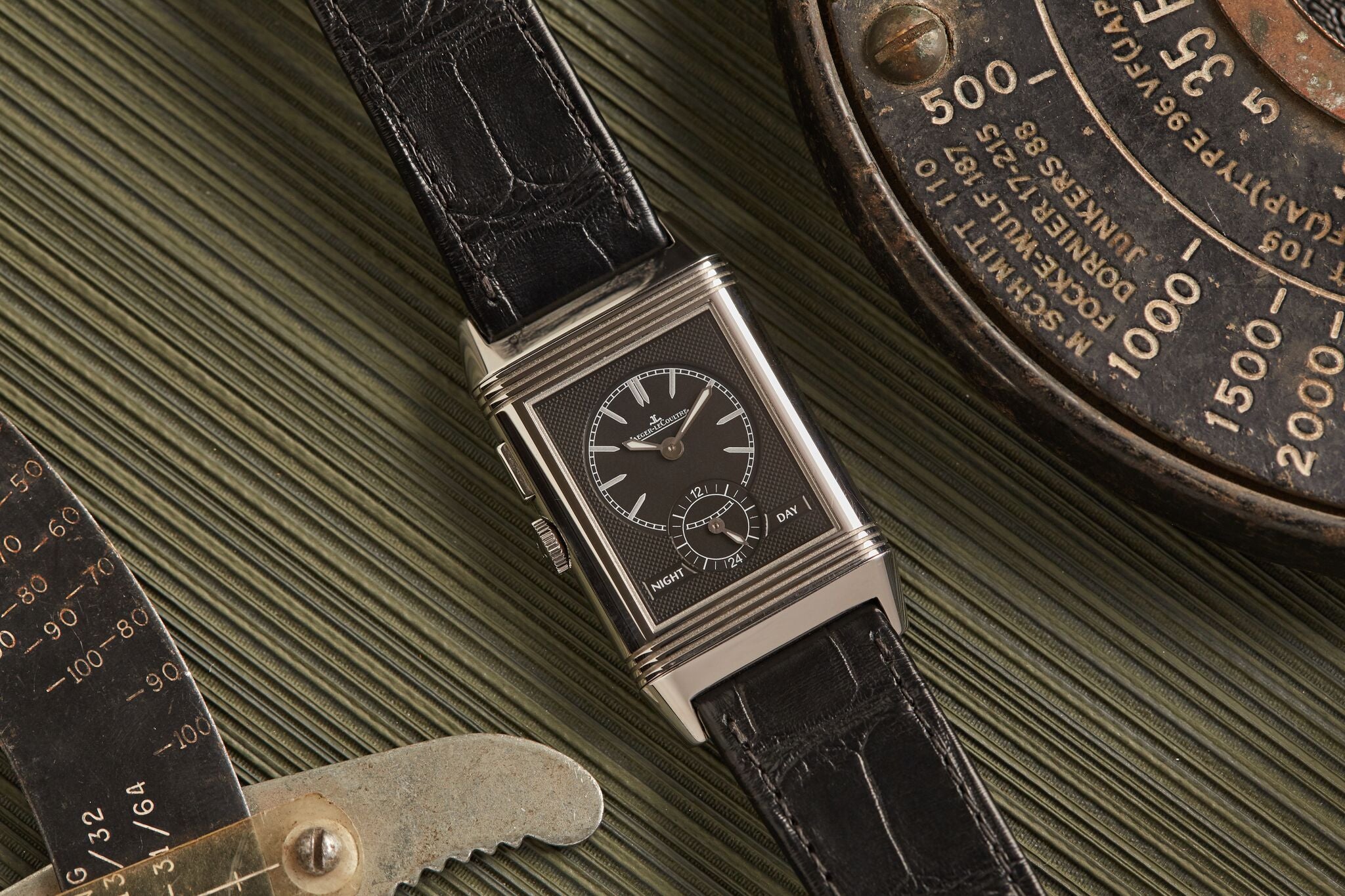 Jaeger Lecoultre Grande Reverso Ultra Thin 1931 Duoface Analog Shift